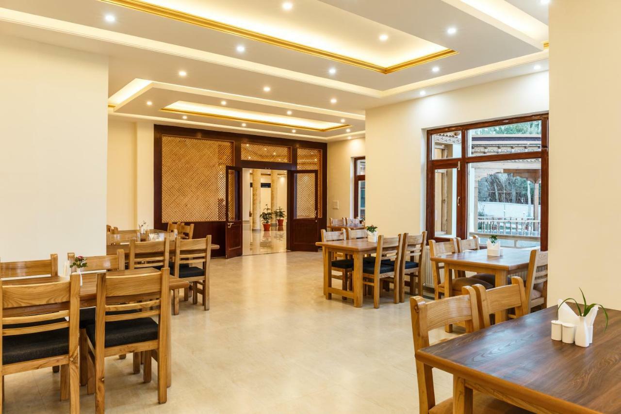 Hotel Leh Plaza エクステリア 写真